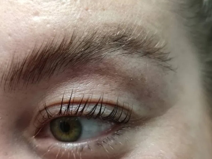 Wimpernverlängerung & Lash-/Browlifting – Vorher